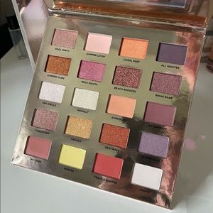 Iconic London Sunset To Sunrise 20 Shades EyeShadow Palette  Brand New